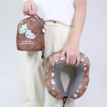 murmur 山丘頸枕｜hello kitty（與Mimmy）｜附收納袋、吊飾：圖片 4